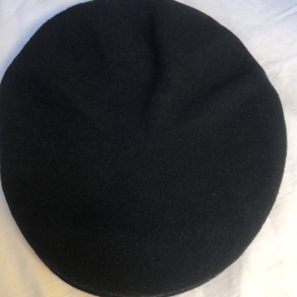 Vintage Kangol Made in USA 100%!pure New Wool Black Cap